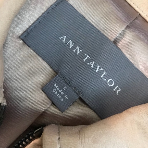 Leather Jacket, Beautiful Shade of Beige - Picture 5 of 7